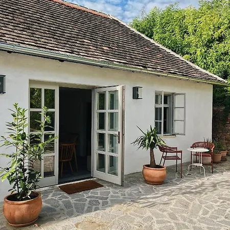 度假居 Schoenhof Im Weinviertel